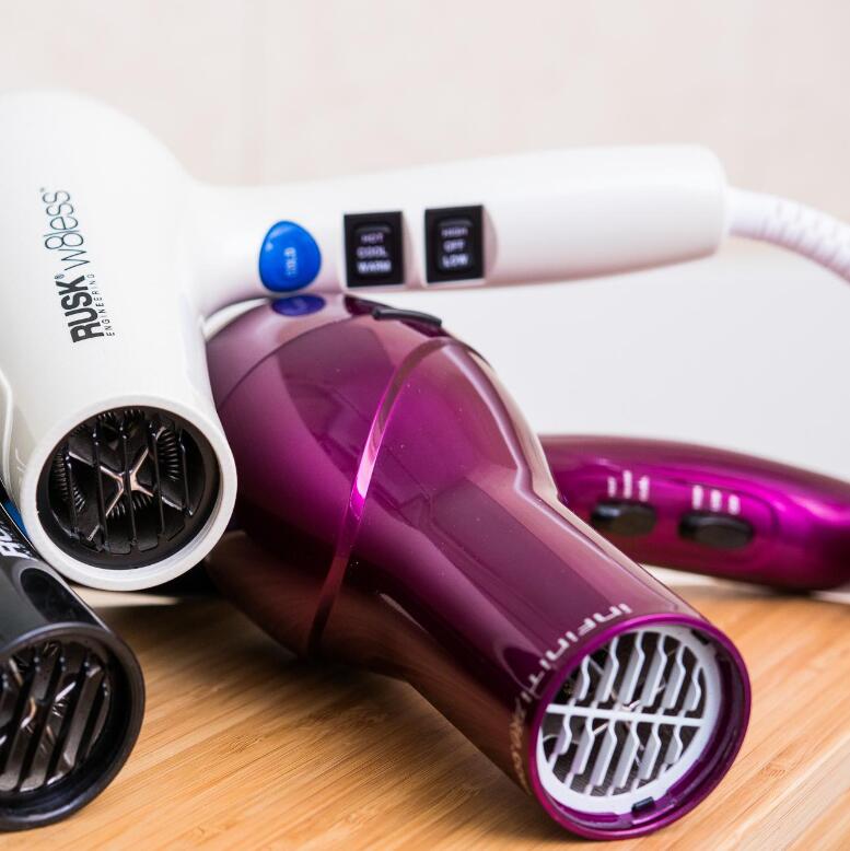 How to Choose a Perfect Blow Dryer